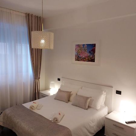 Ca Sottomarina Gli Appartamenti In Centro Apartsuite Luaran gambar