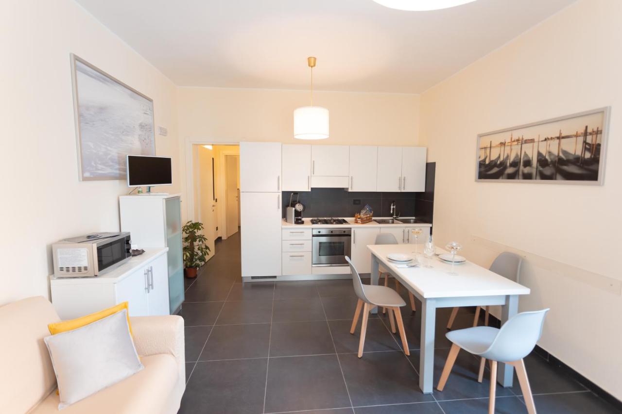 Ca Sottomarina Gli Appartamenti In Centro Apartsuite Luaran gambar